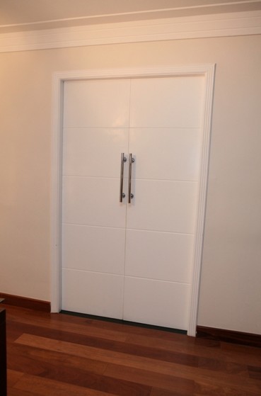 Orçamento de Porta de Correr em Cozinha Pequena Cidade Quarto Centenário - Porta de Correr para Cozinha de Apartamento