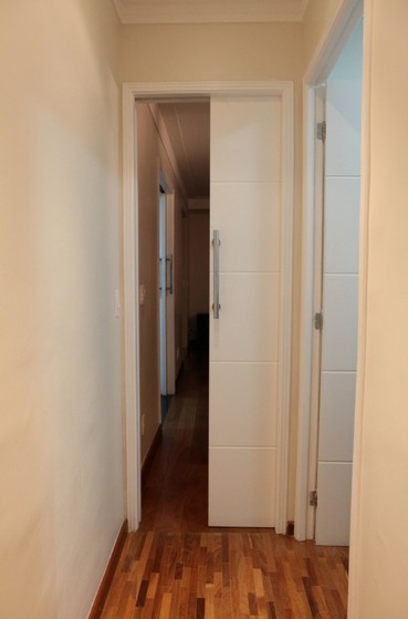 Orçamento de Porta Pivotante Branca para Quarto Bela Vista - Porta Pivotante Branca para Quarto